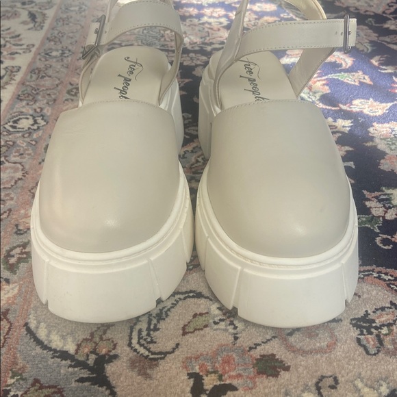 FREE PEOPLE Milan Mary Janes in Dune Platform Lug size 8.5 - Picture 4 of 10